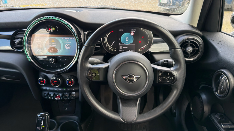 MINI Hatchback 1.5 Cooper Classic 5dr Auto Petrol Hatchback